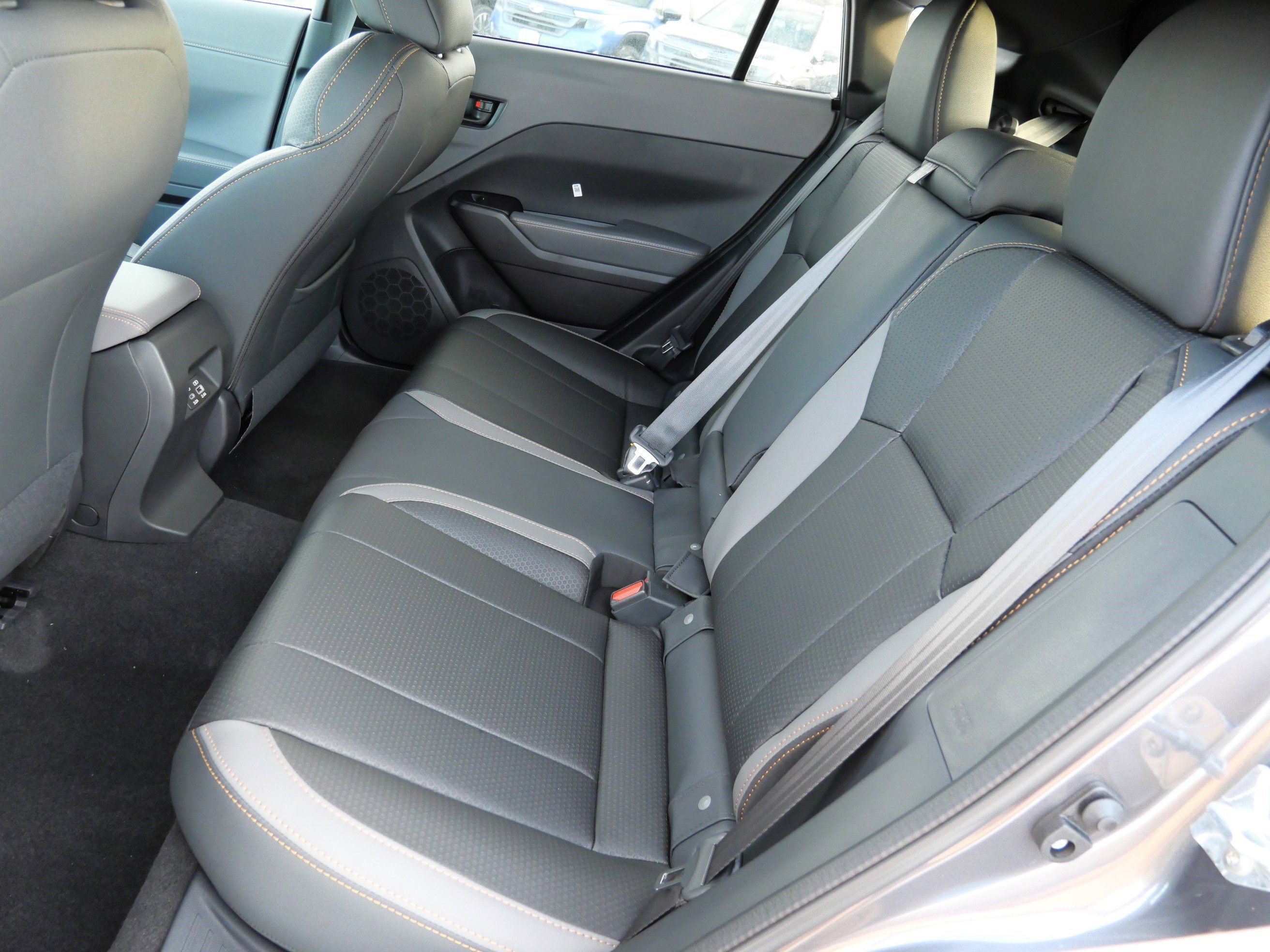 New 2026 CRYSTAL WHITE PEARL Subaru Wilderness image 7
