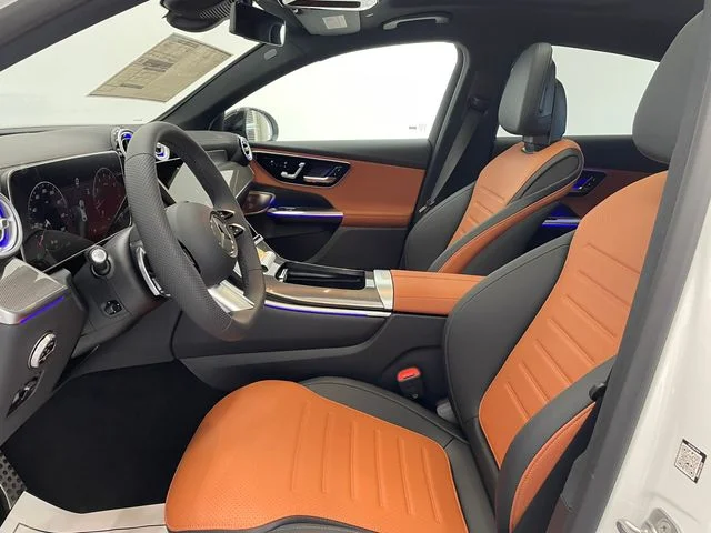 New 2027 White Mercedes-Benz GLC 300 image 19
