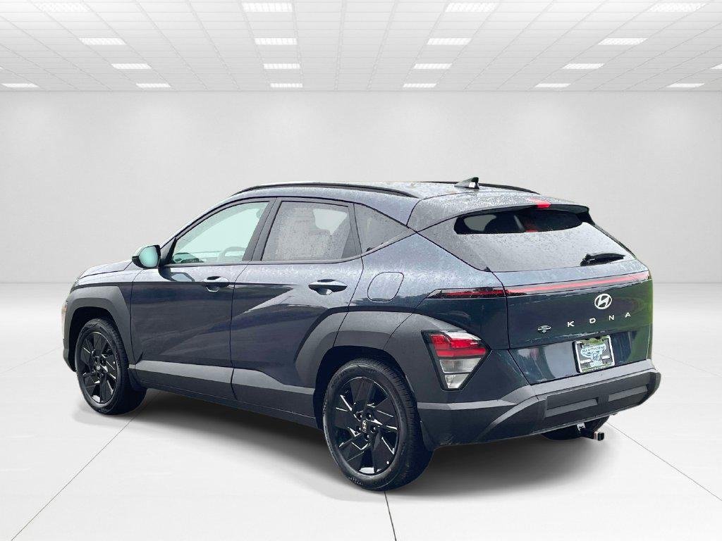 New 2027 Blue Hyundai SEL Sport FWD image 4