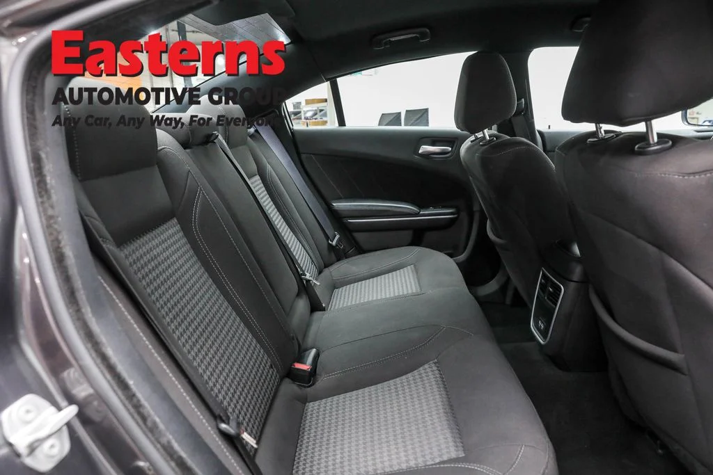 Used 2023 Gray Dodge SXT image 23