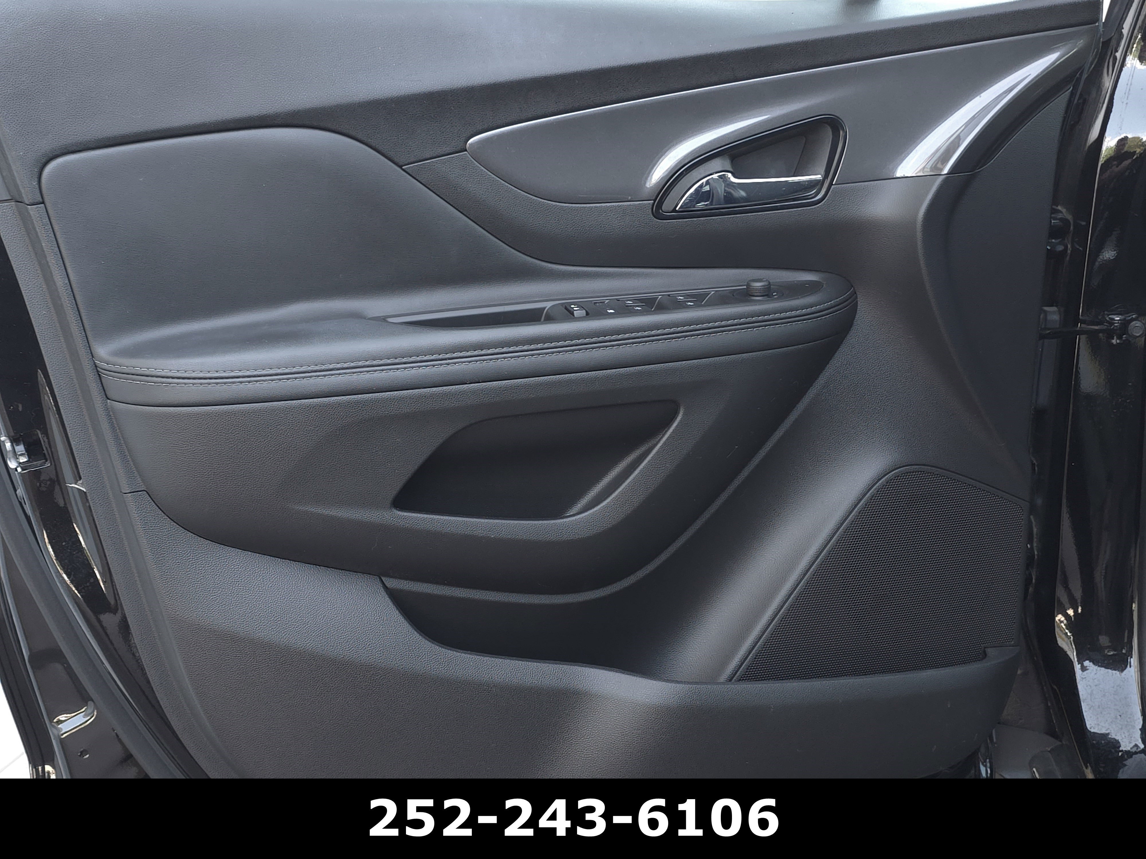 Used 2022 Ebony Twilight Metallic Buick Preferred image 25