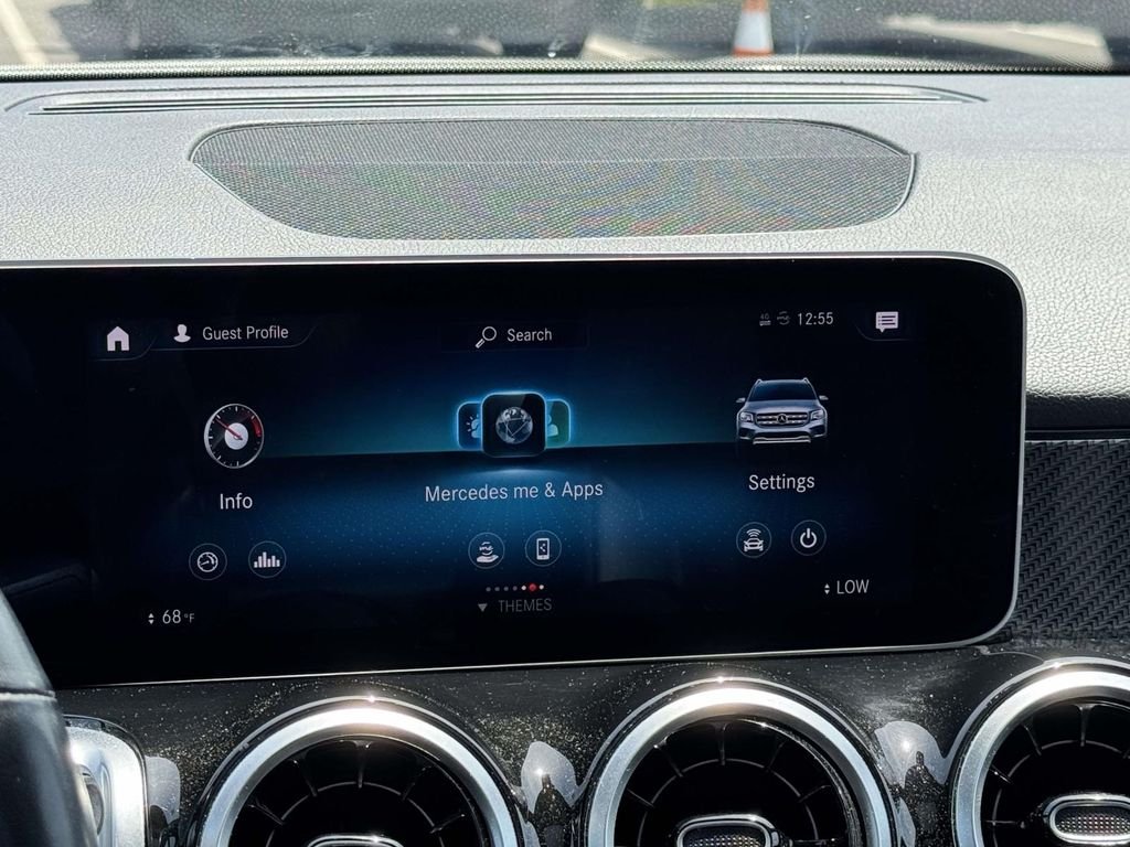 Used 2020 Gray Mercedes-Benz GLB 250 image 18