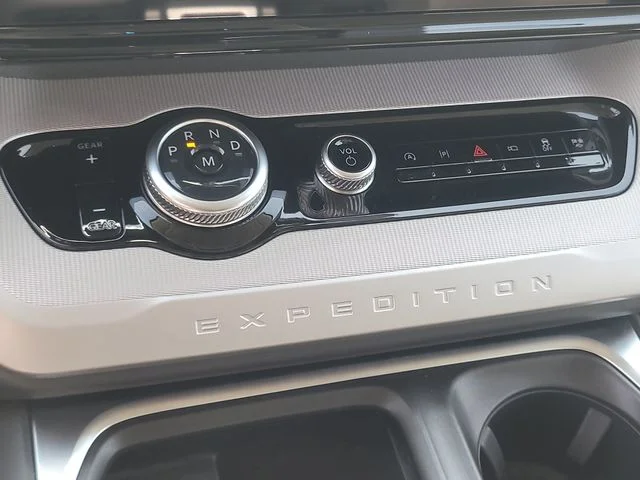 New 2026 Silver Metallic Ford Active image 30
