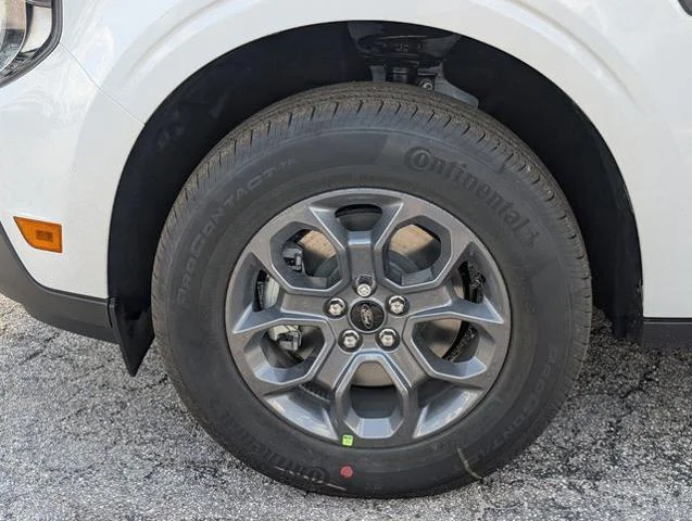 New 2026 Oxford White Ford XLT image 23