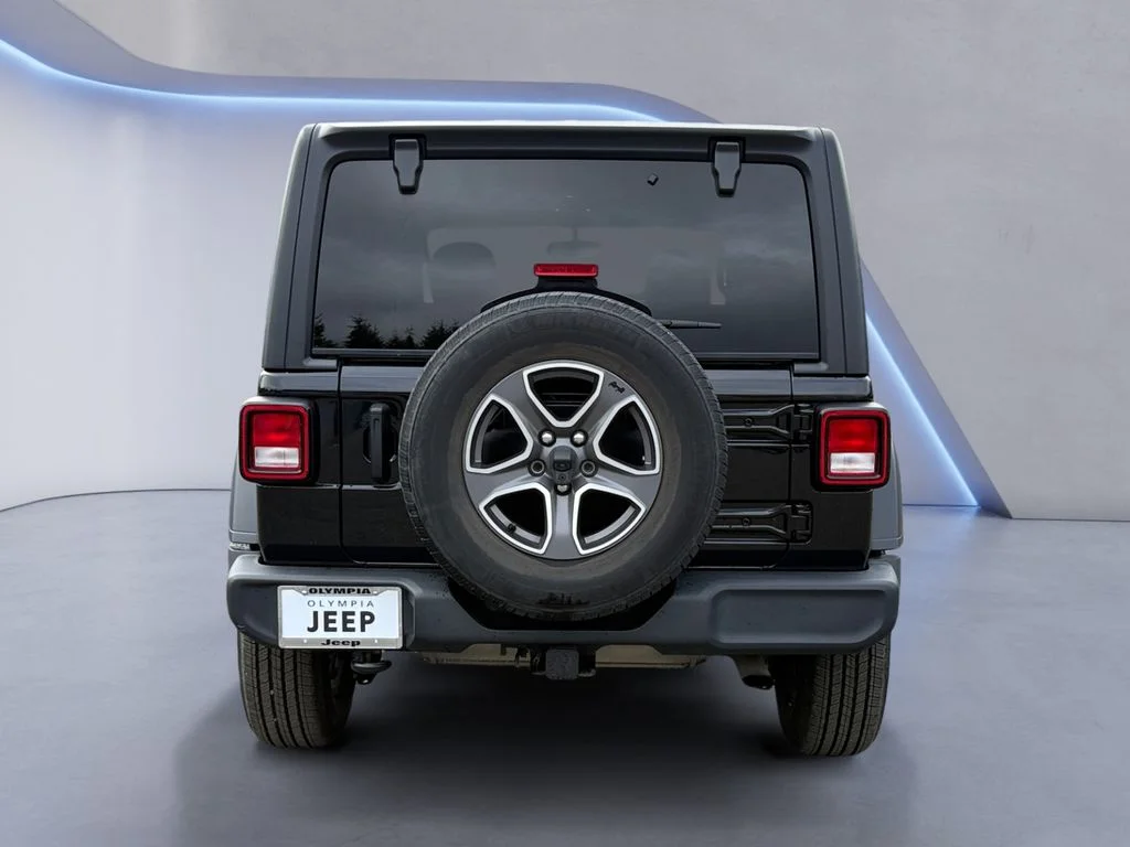Used 2021 Black Jeep Unlimited Sport S image 5