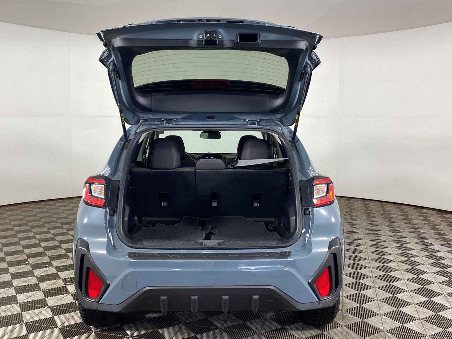Used 2024 Offshore Blue Metallic Subaru Premium image 5