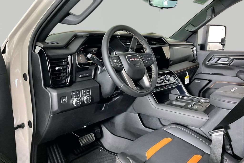 2026 GMC Sierra 2500HD AT4 - Photo 8
