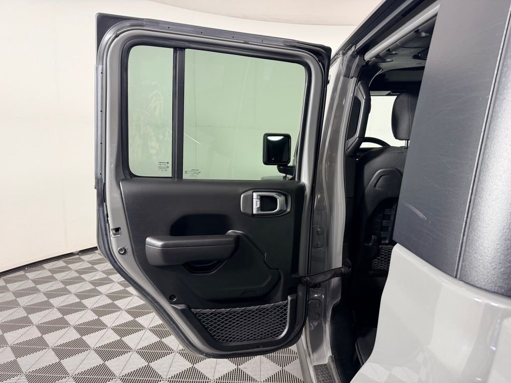 Certified Used 2023 Gray Jeep Mojave image 31