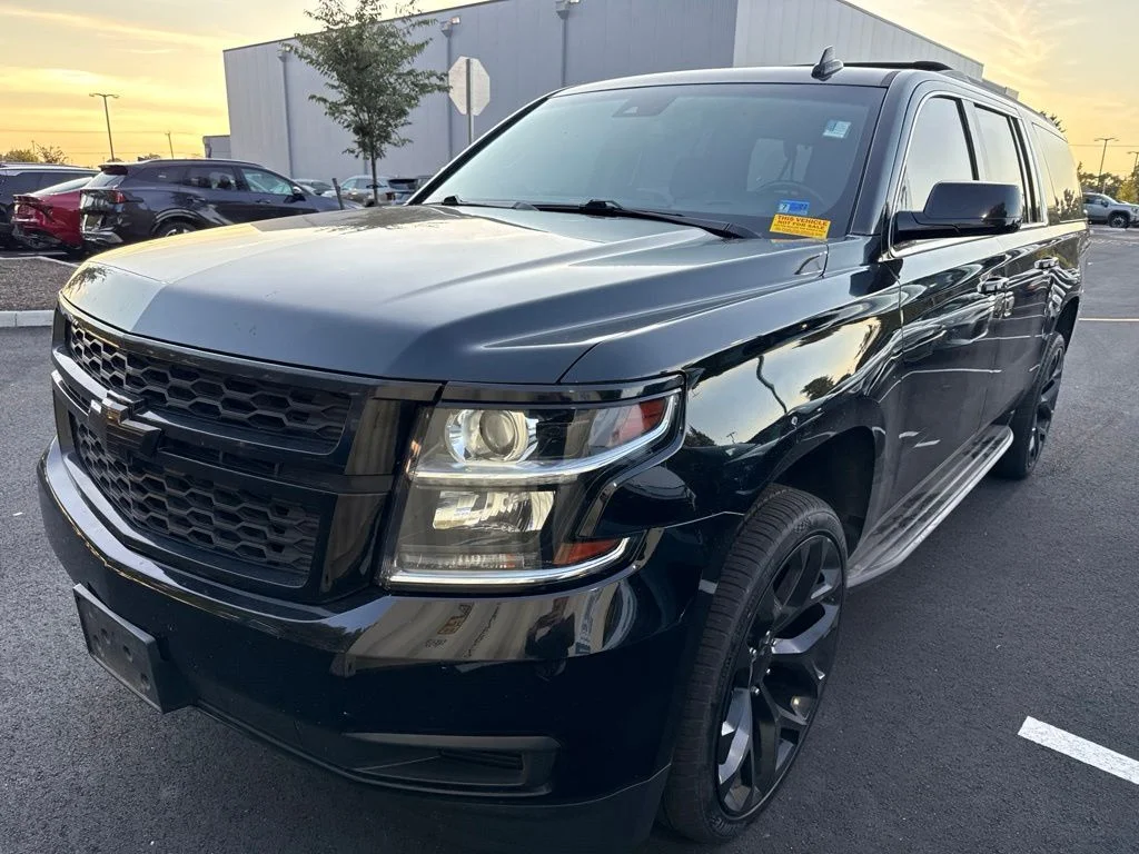Used 2020 Black Chevrolet LT image 7