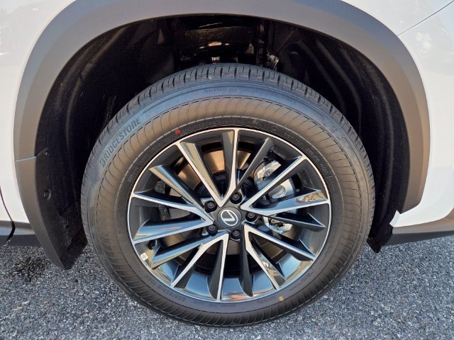 Certified Used 2026 White Lexus 350h Premium image 18