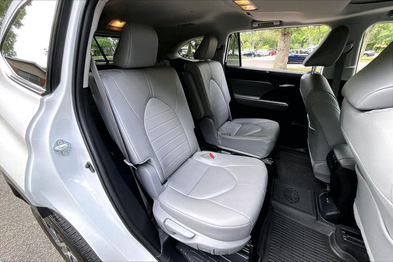Certified Used 2025 Beige Toyota XLE image 22