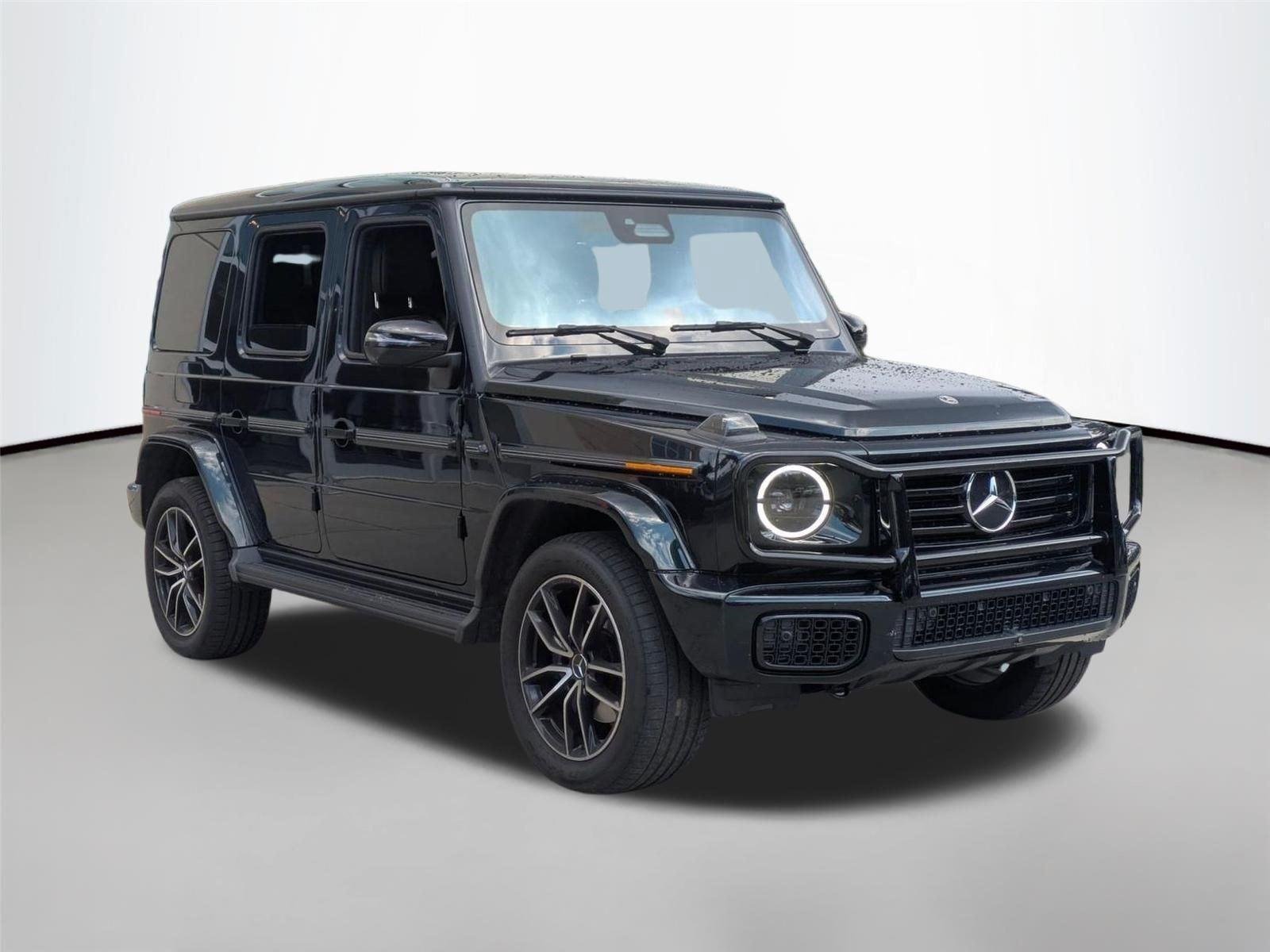 Used 2025  Mercedes-Benz G 550 image 3