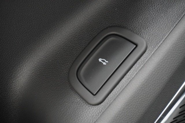 2026 GMC Acadia Elevation - Photo 16