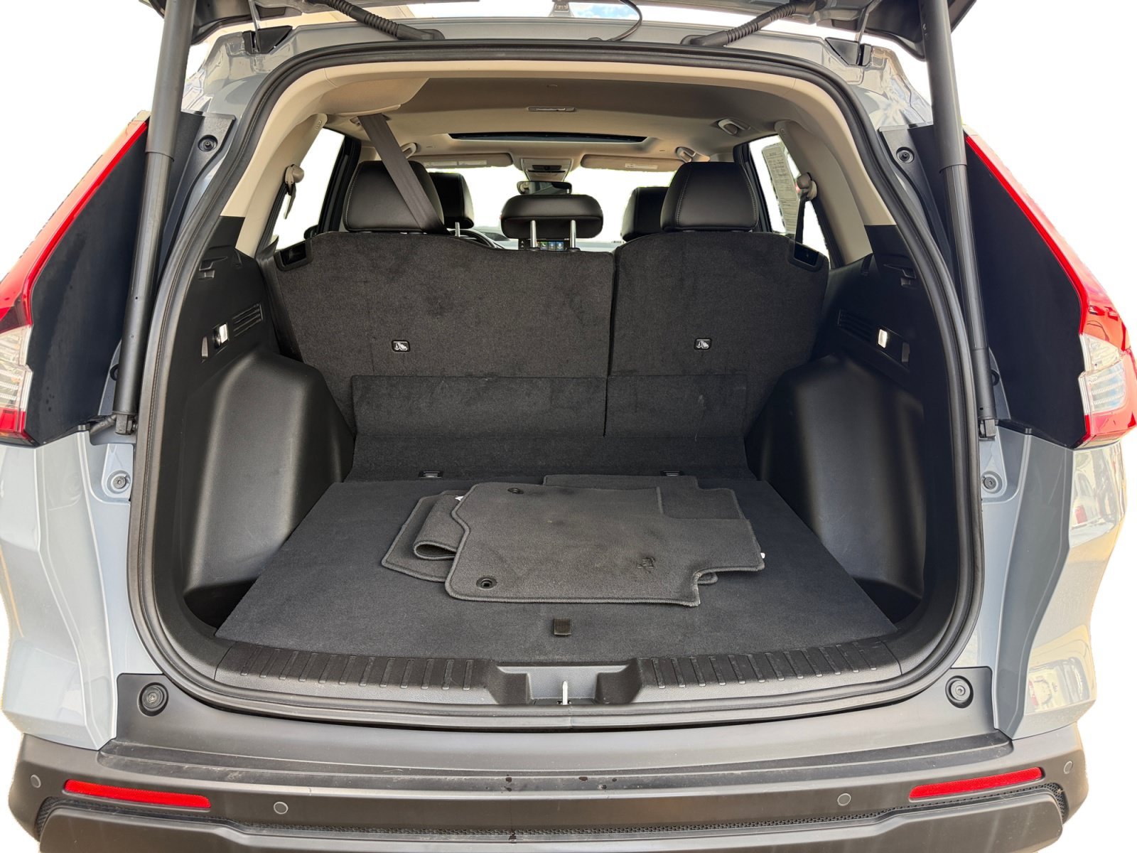 Certified Used 2024 Gray Honda EX-L image 39