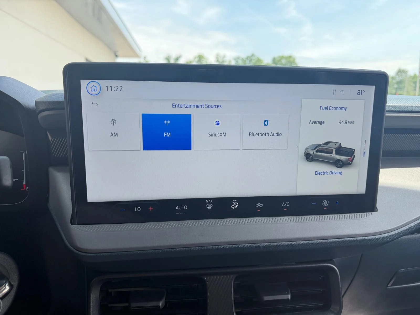 Used 2025 Blue Ford XL image 19