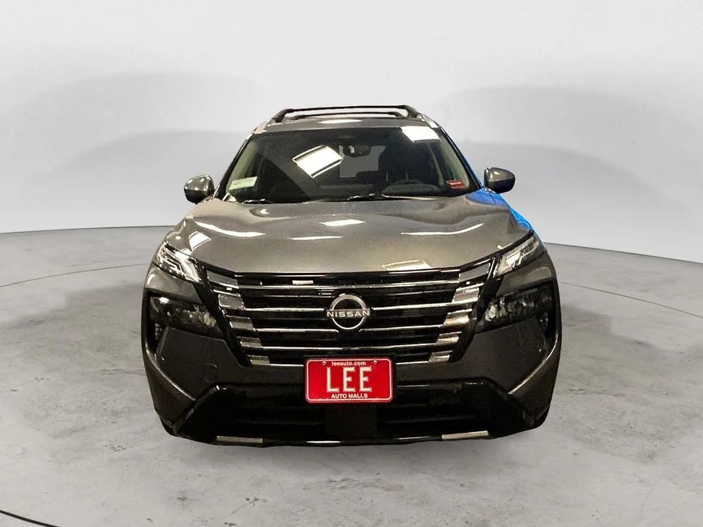 New 2026 Gun Metallic Nissan Platinum image 8