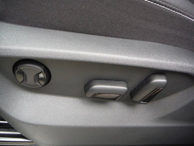 2026 Volkswagen Atlas SE w/Tech - Photo 14