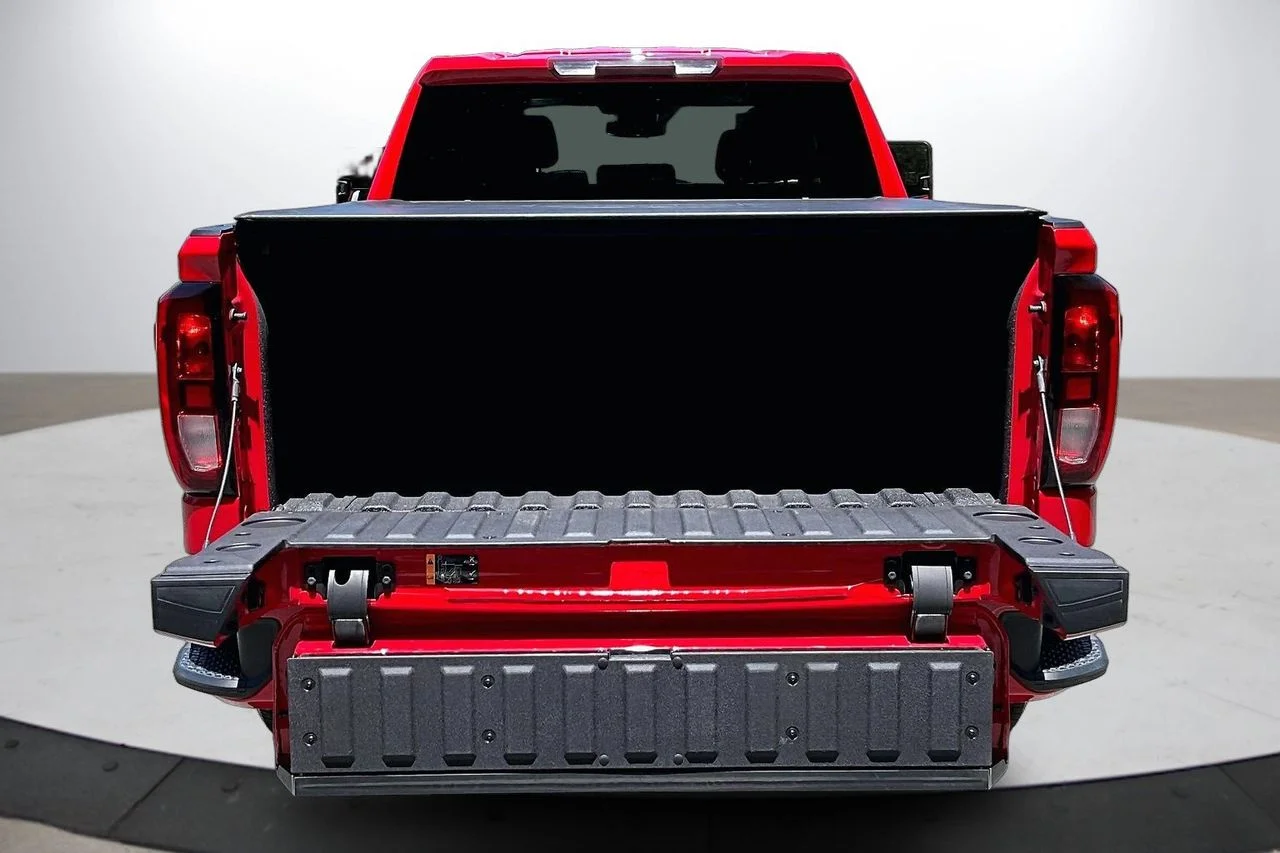 Used 2022 Red GMC Elevation image 25