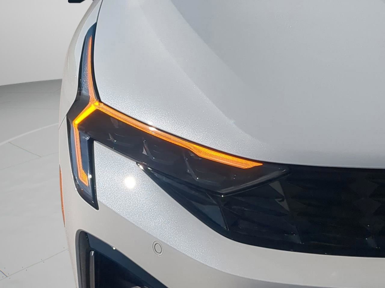 New 2026 Snow White Pearl Kia LXS FWD image 26