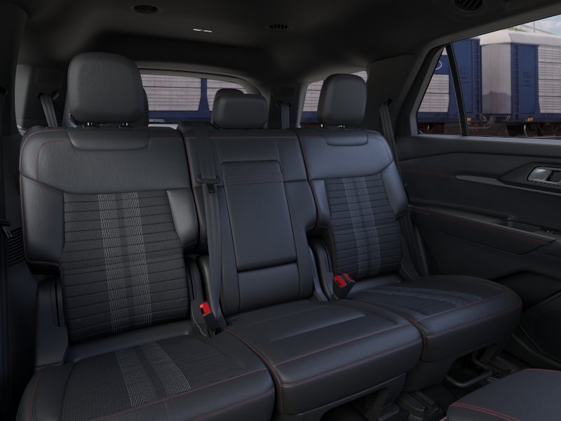 New 2026 Agate Black Metallic Ford ST-Line image 11