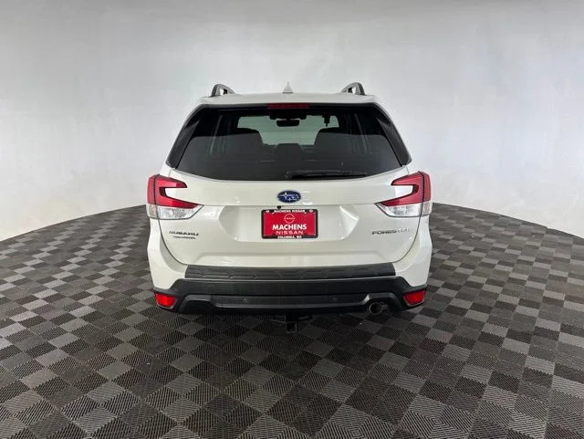 Used 2020 White Subaru Limited image 7