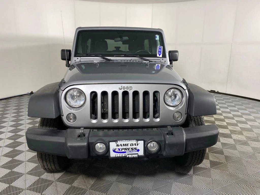 Used 2016 Billet Silver Metallic Clearco Jeep Unlimited Sport image 4