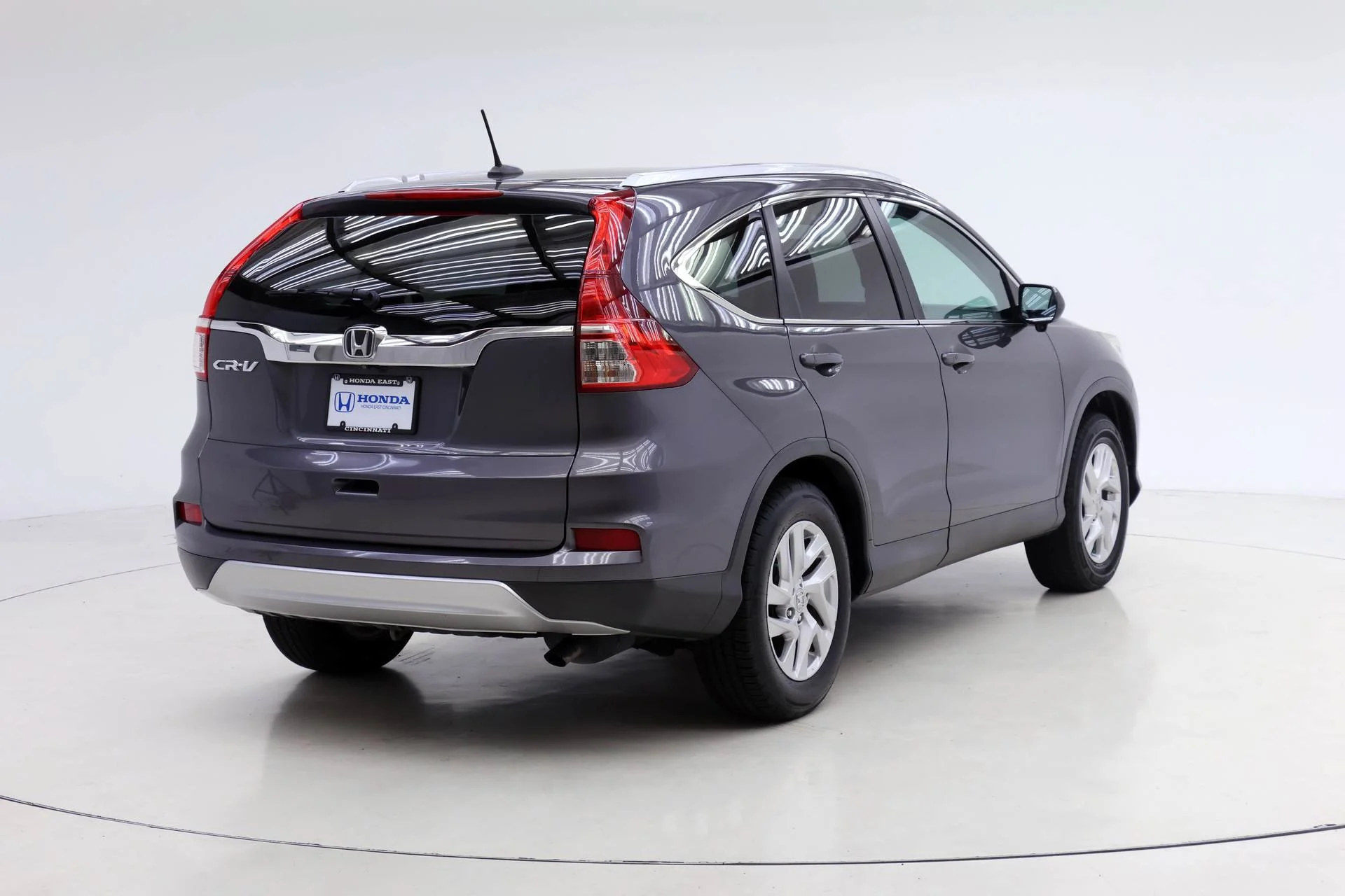 Used 2015 Gray Honda EX-L image 2