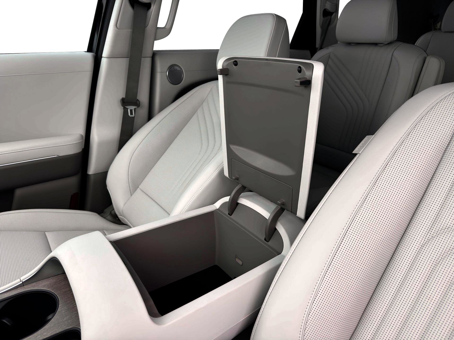 New 2026 Creamy White Pearl Hyundai SEL 7P image 18