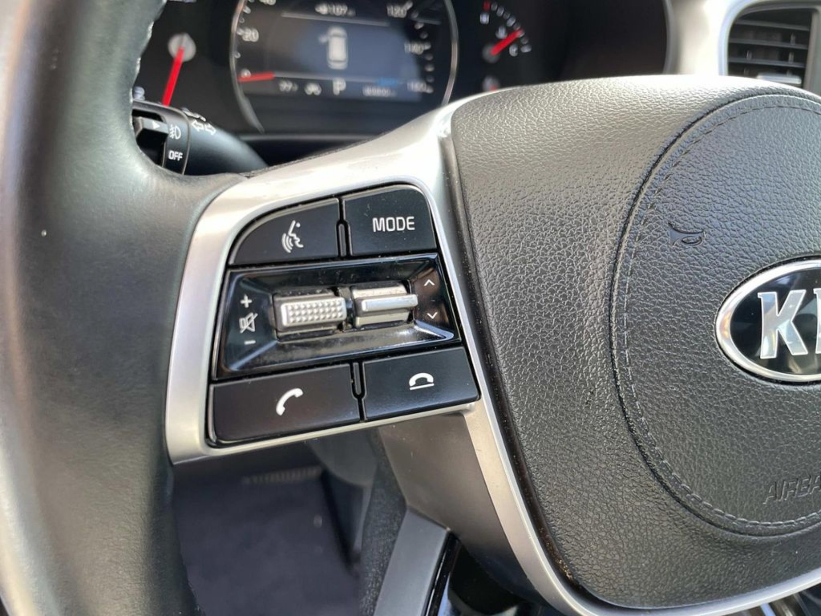 Used 2020 Silver Kia EX image 24