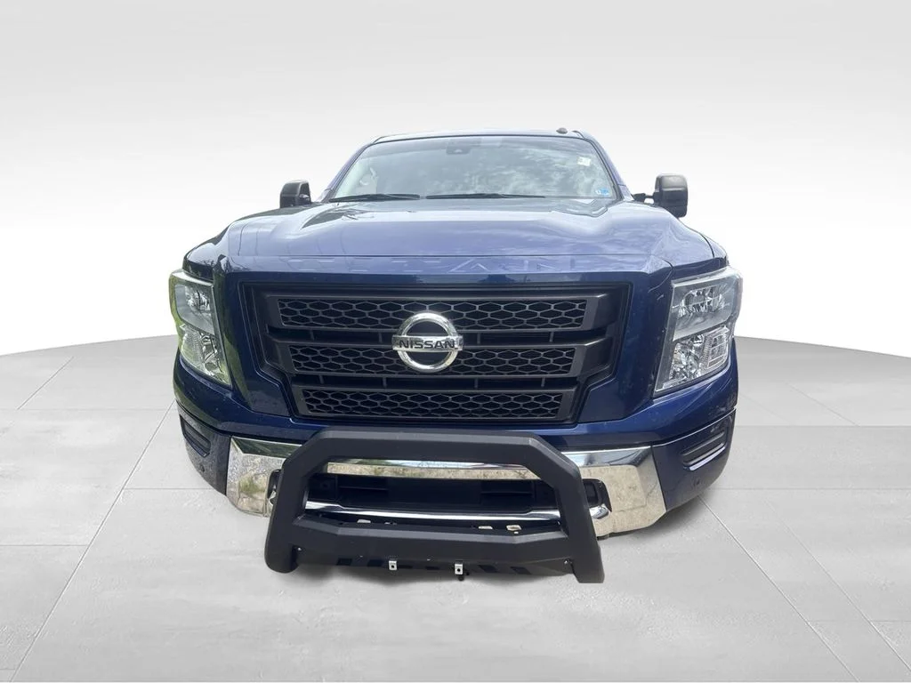 Used 2021 Blue Nissan SV image 3