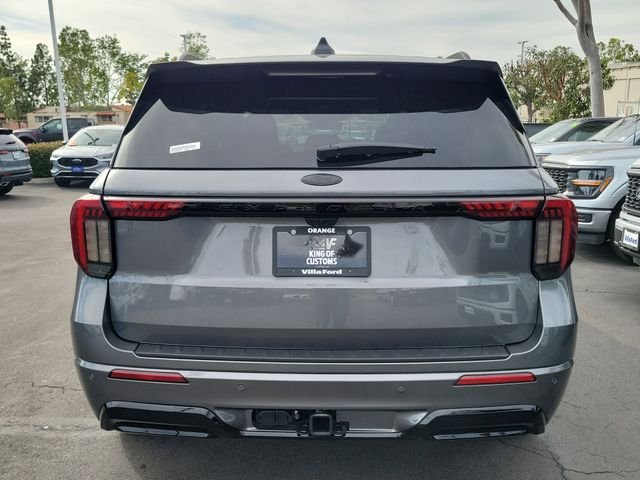 New 2026 Carbonized Gray Metallic Ford ST-Line image 21
