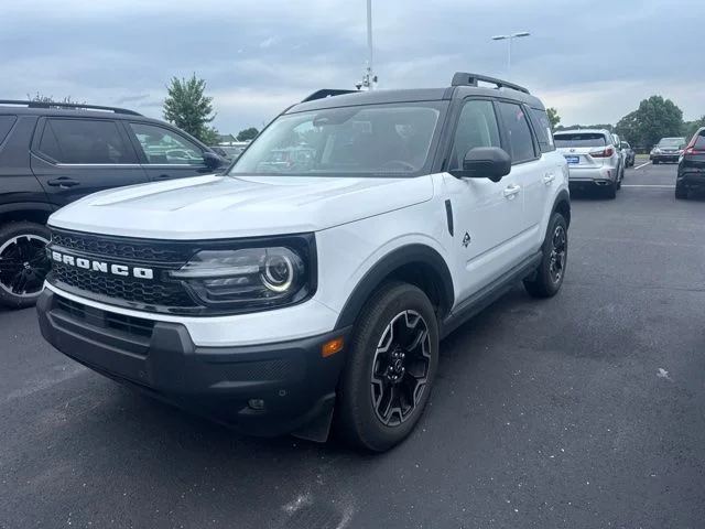 Used 2025 White Ford Outer Banks image 2