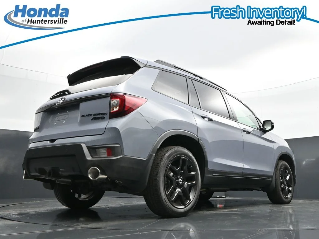 Used 2025 Sonic Gray Pearl Honda AWD BLACK EDITION image 32