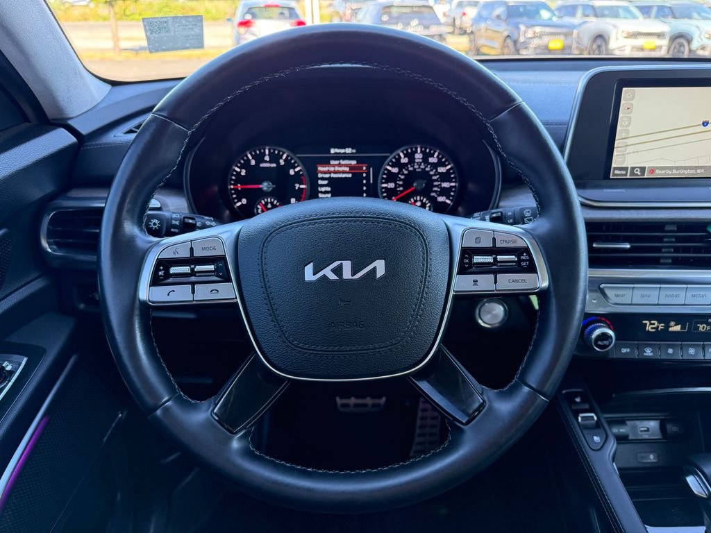 Certified Used 2022 Silver Kia SX image 24