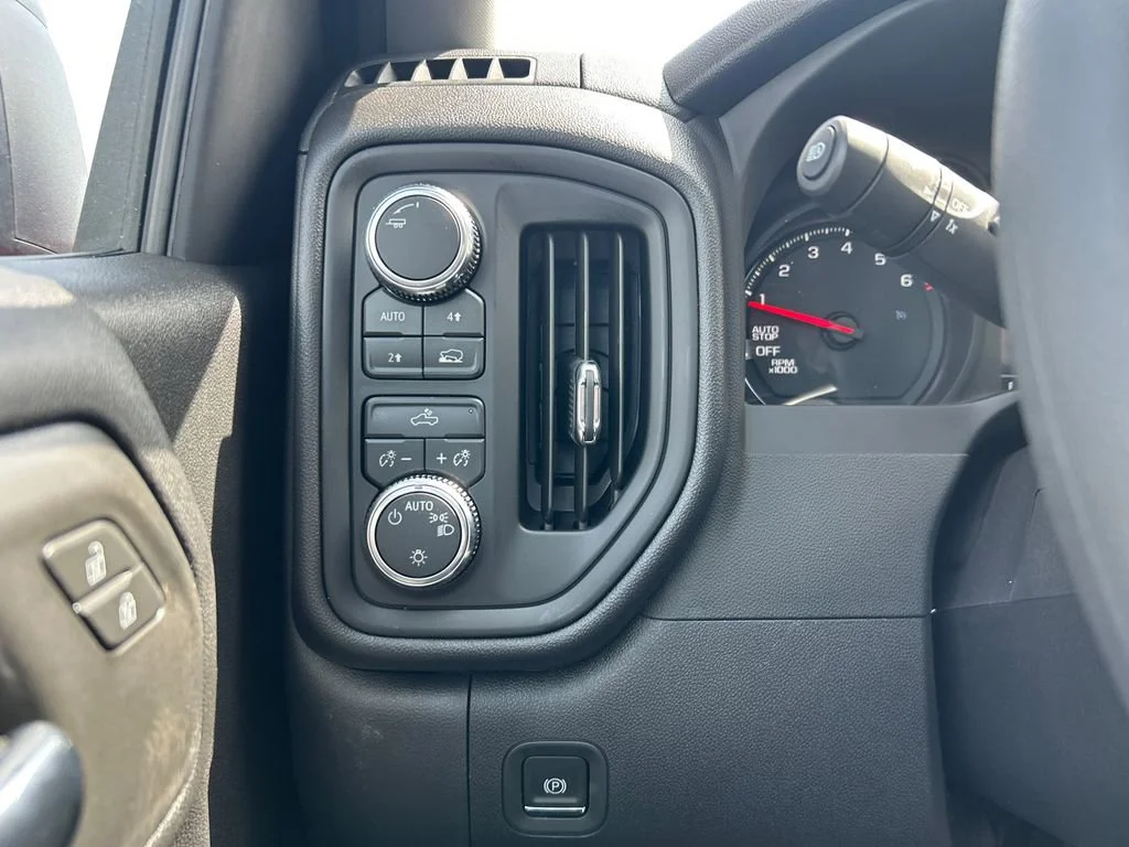 2026 GMC Sierra 1500 Pro - Photo 19