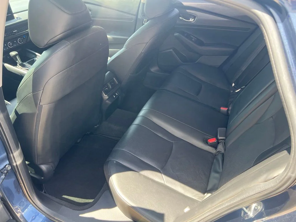 Used 2023 Meteorite Gray Metallic Honda Touring image 21