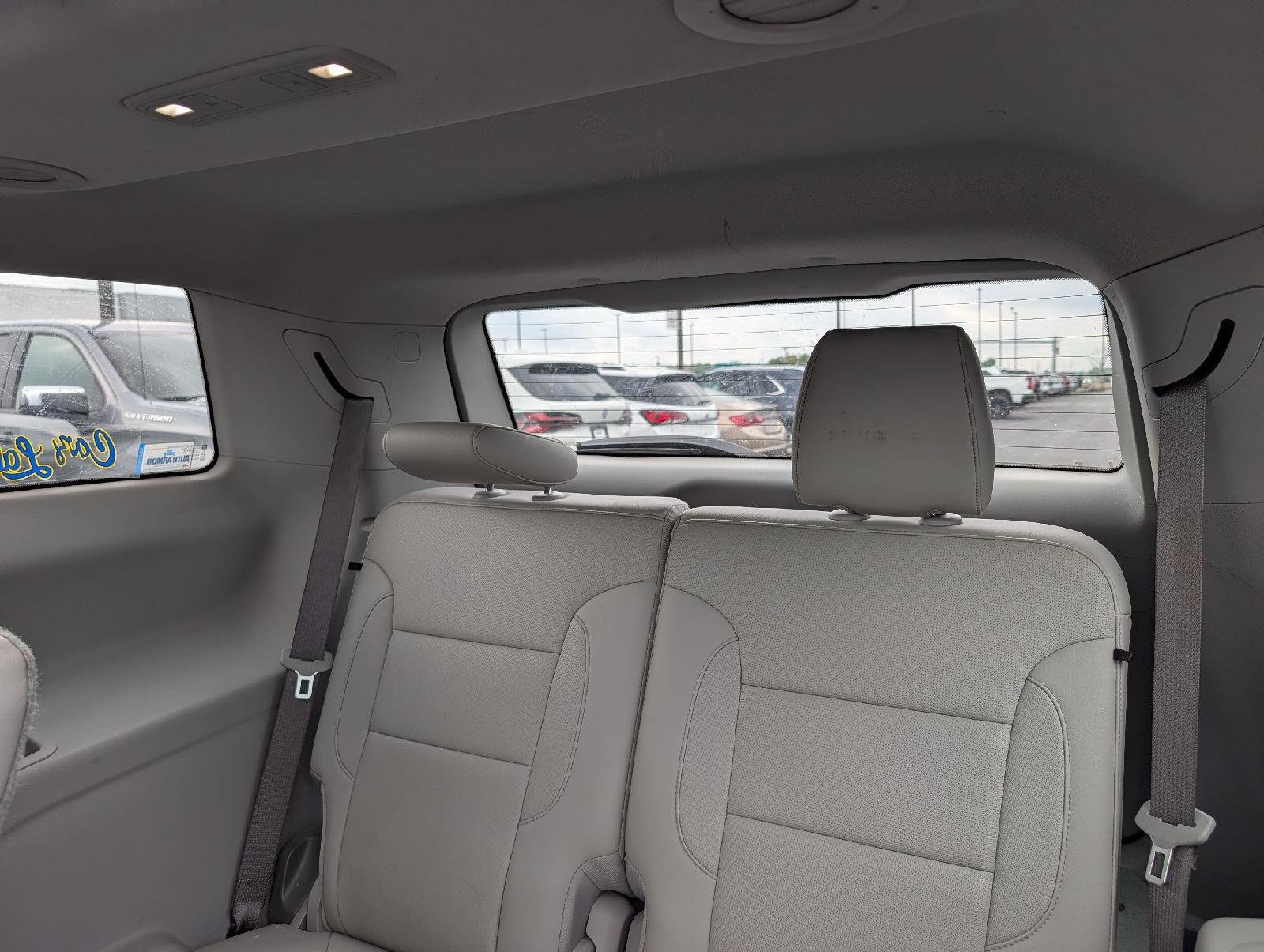 Used 2020 White Frost Tricoat GMC SLT image 10