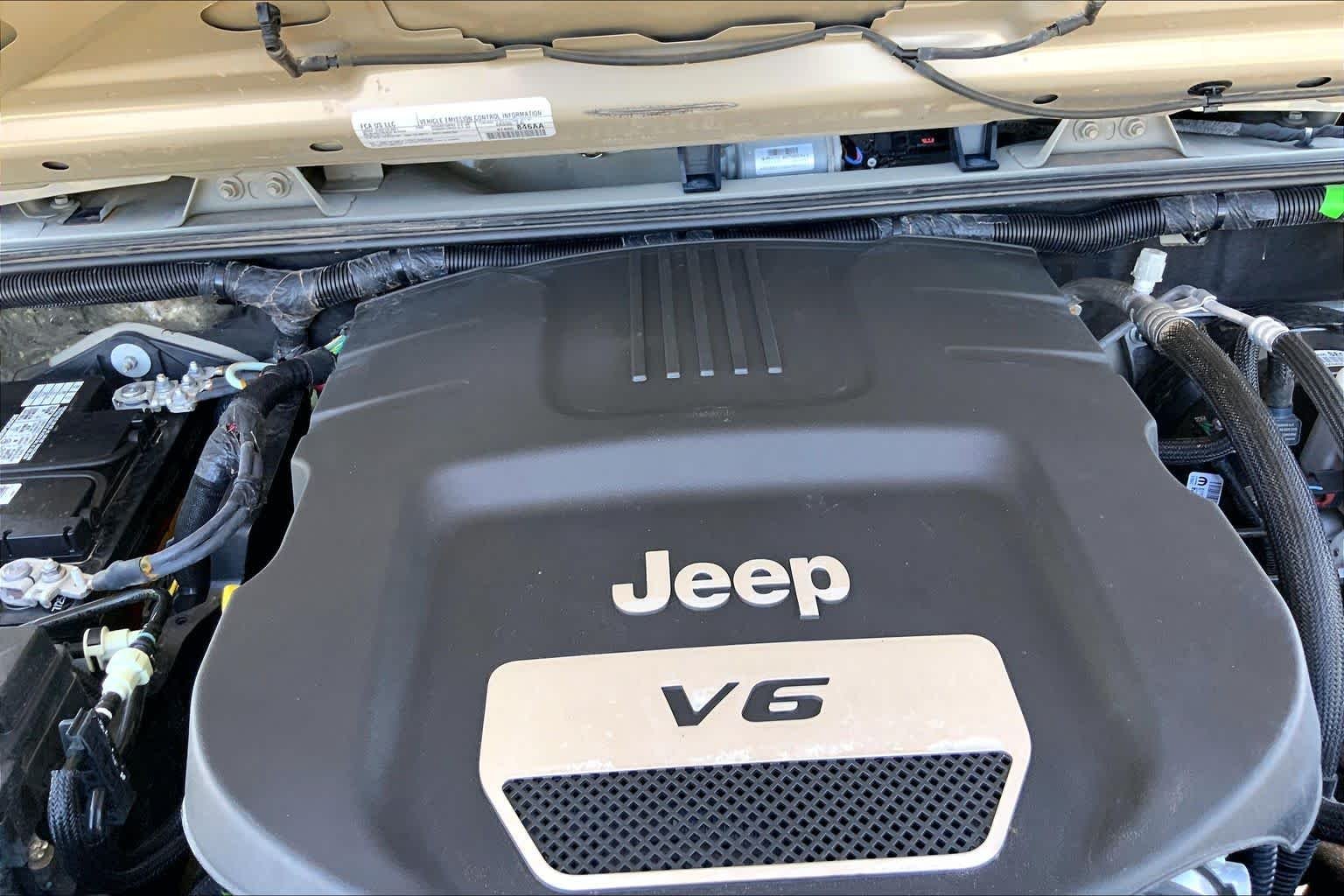 Certified Used 2017 Gobi Clearcoat Jeep Sport image 32