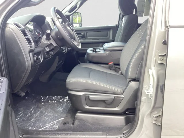 New 2026 Gray Clearcoat Ram BLACK EXPRESS CREW CAB 4X4 6