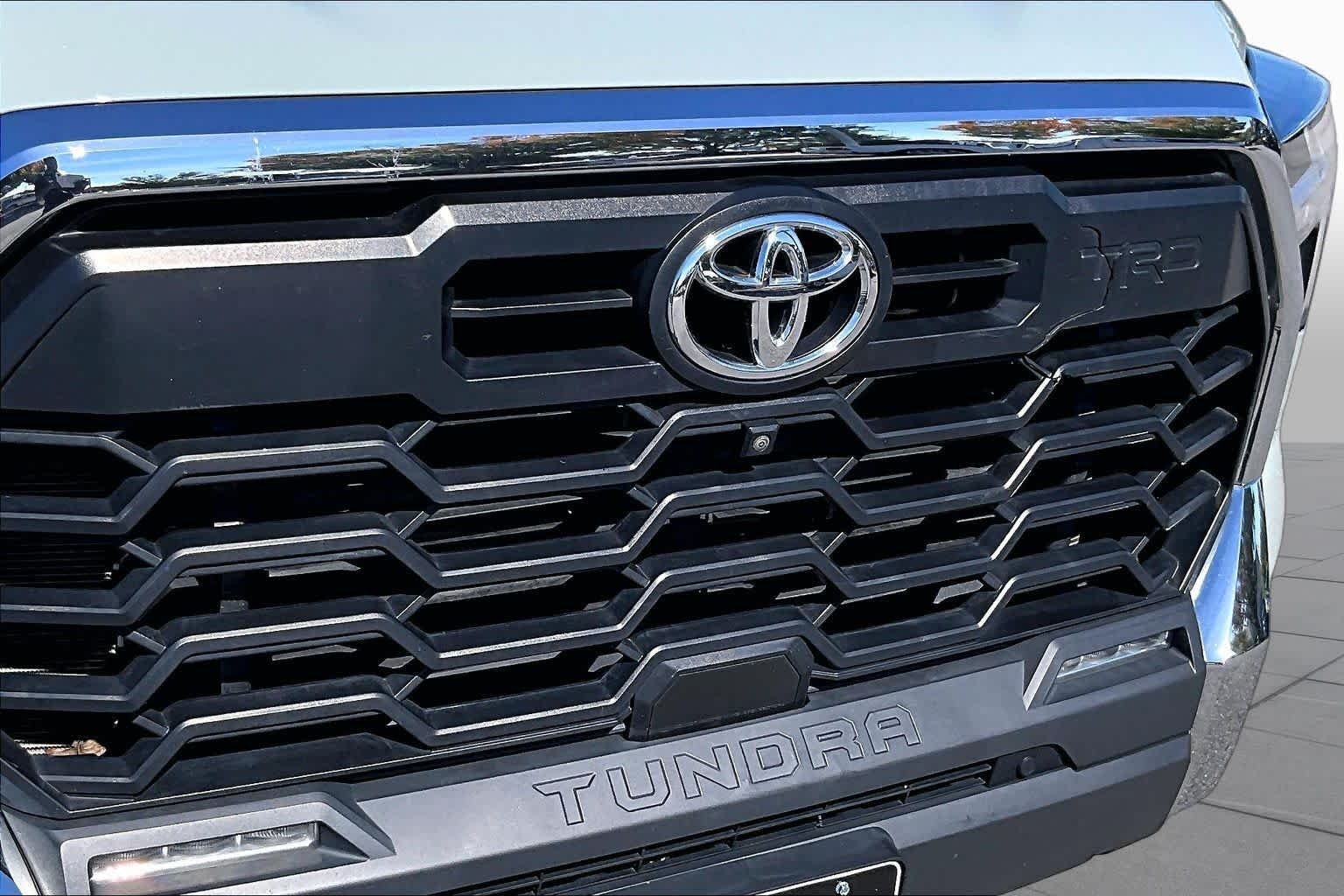 Used 2023 Lunar Rock Toyota SR5 image 28