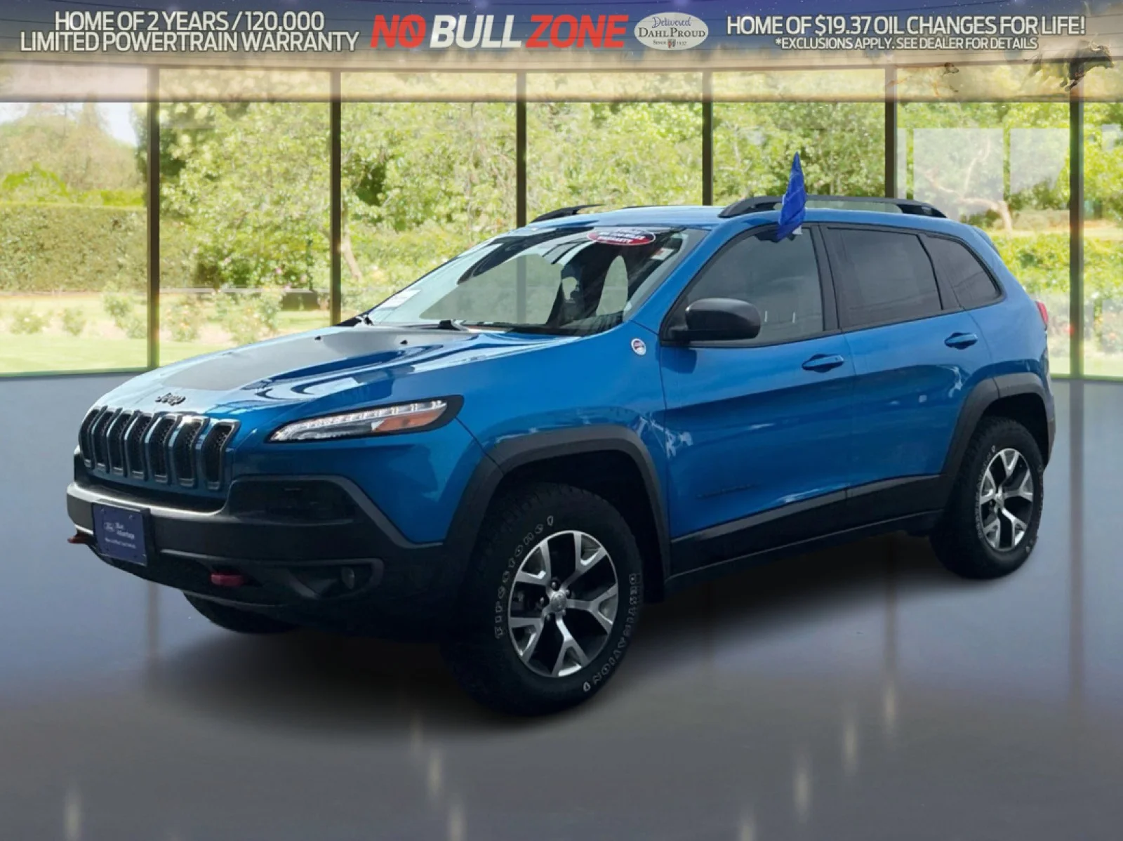 Used 2017 Hydro Blue Jeep Trailhawk L Plus image 1