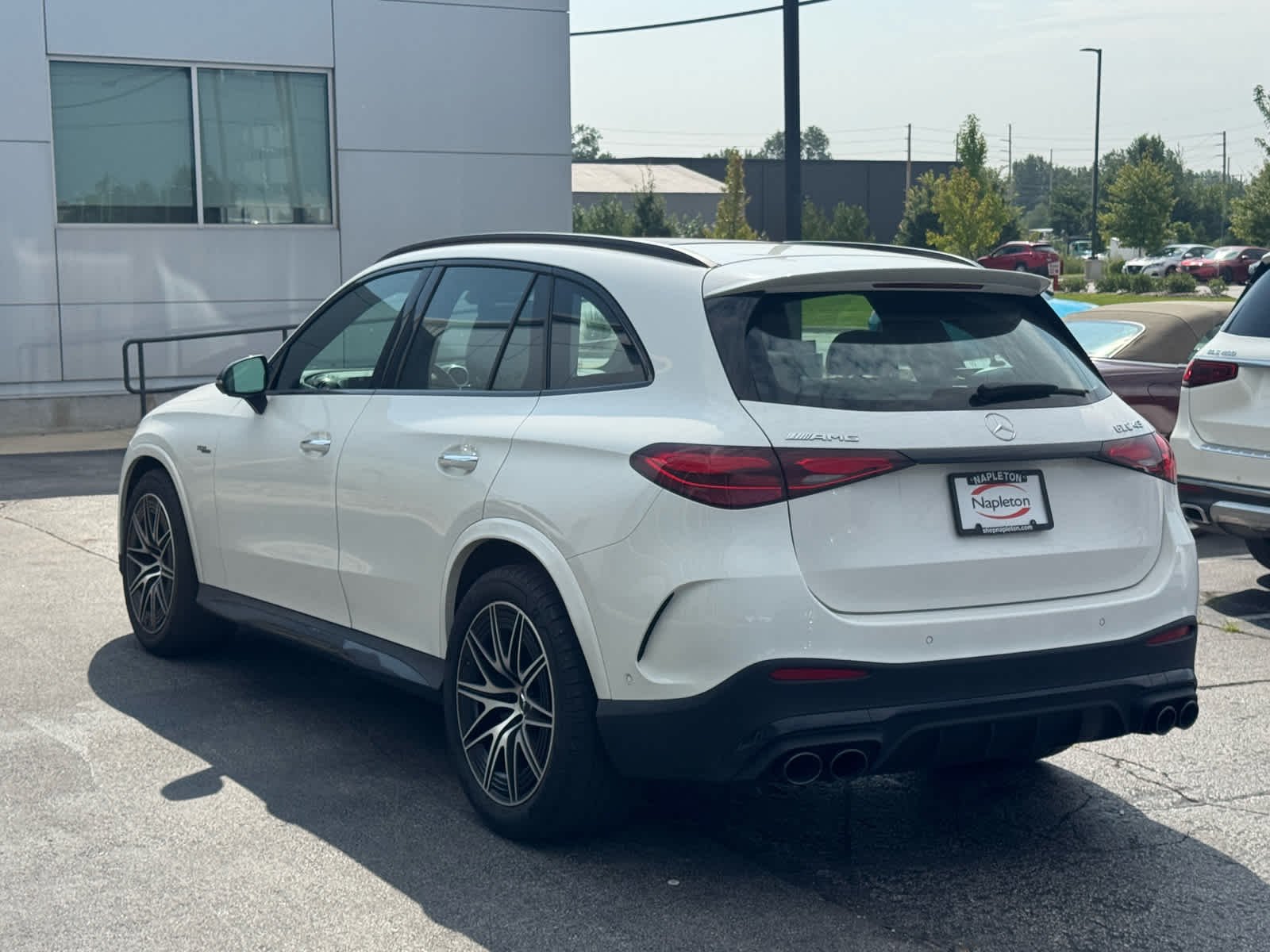 2025 Mercedes-Benz GLC AMG GLC43 - Photo 7