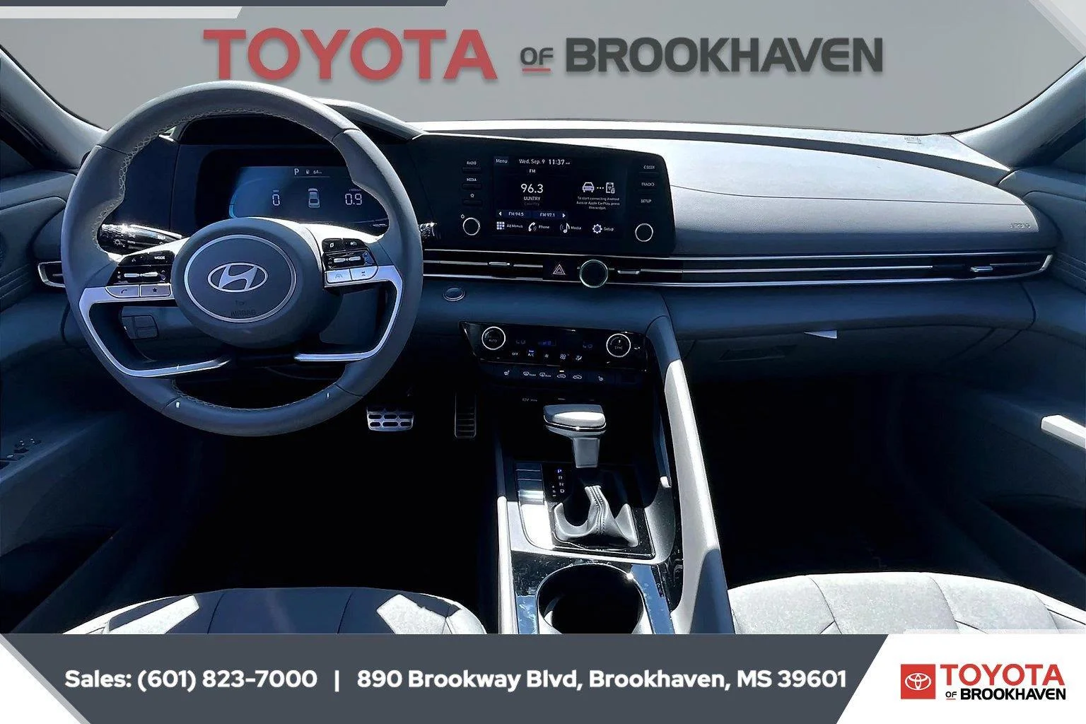 Used 2026 Amazon Gray Hyundai SEL Sport Premium image 13