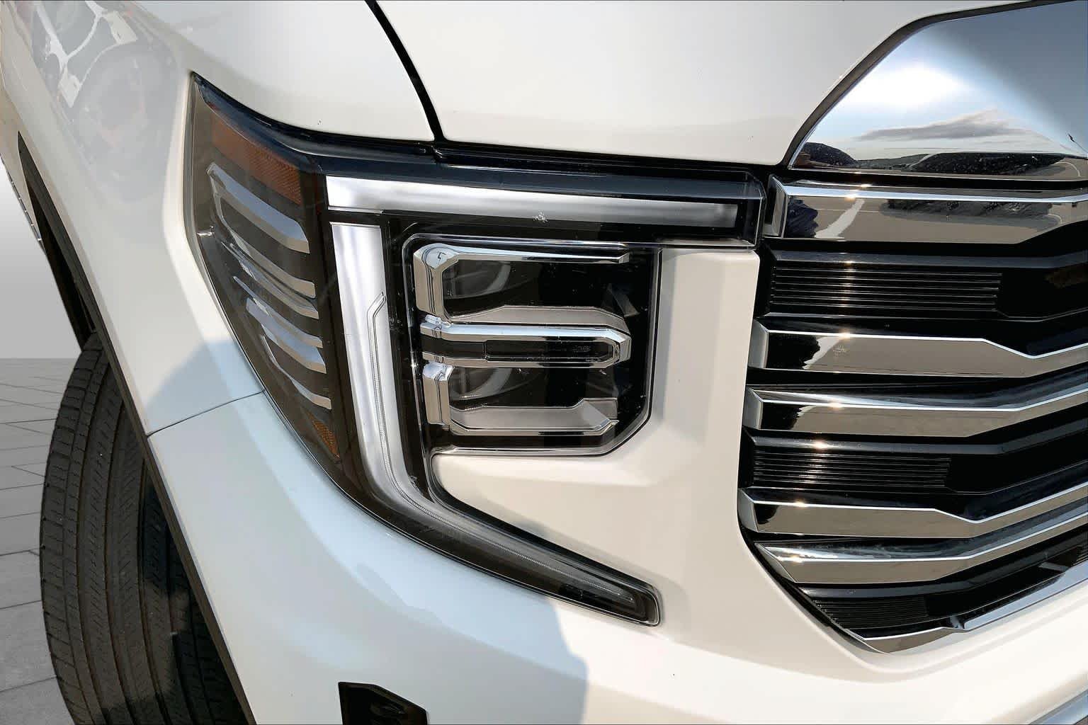 2025 GMC Sierra 1500 SLT - Photo 26