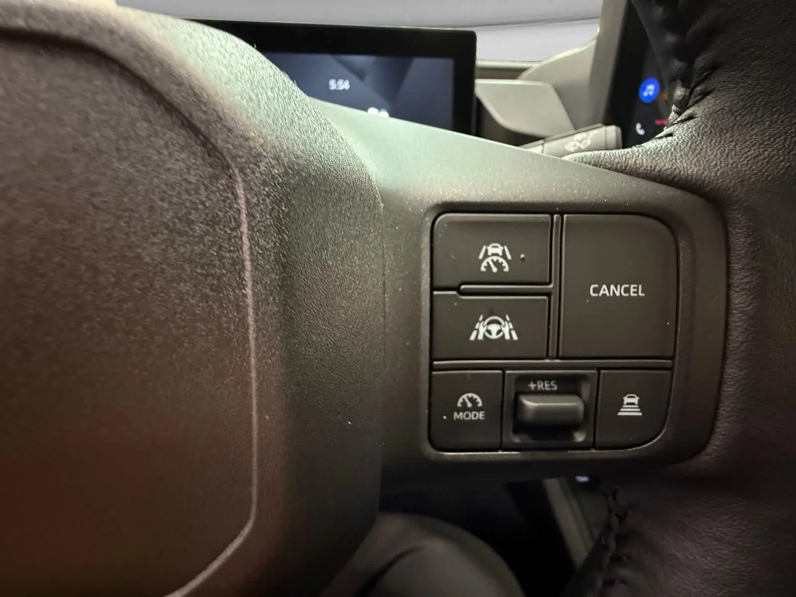 New 2026 Ice Cap Toyota XLE Premium image 20