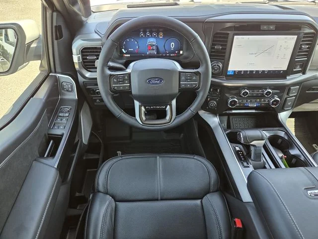 New 2026 Star White Metallic Tri-Coat Ford Platinum® image 9