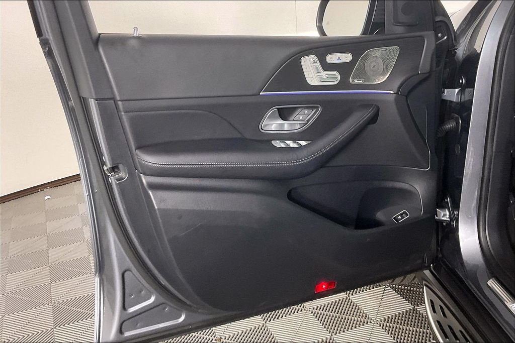 2025 Mercedes-Benz GLS Base - Photo 15