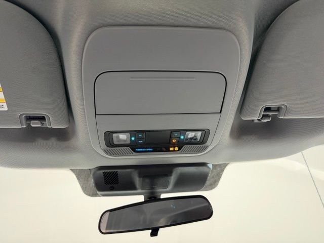 New 2026 Oxford White Ford F-250® XLT image 34