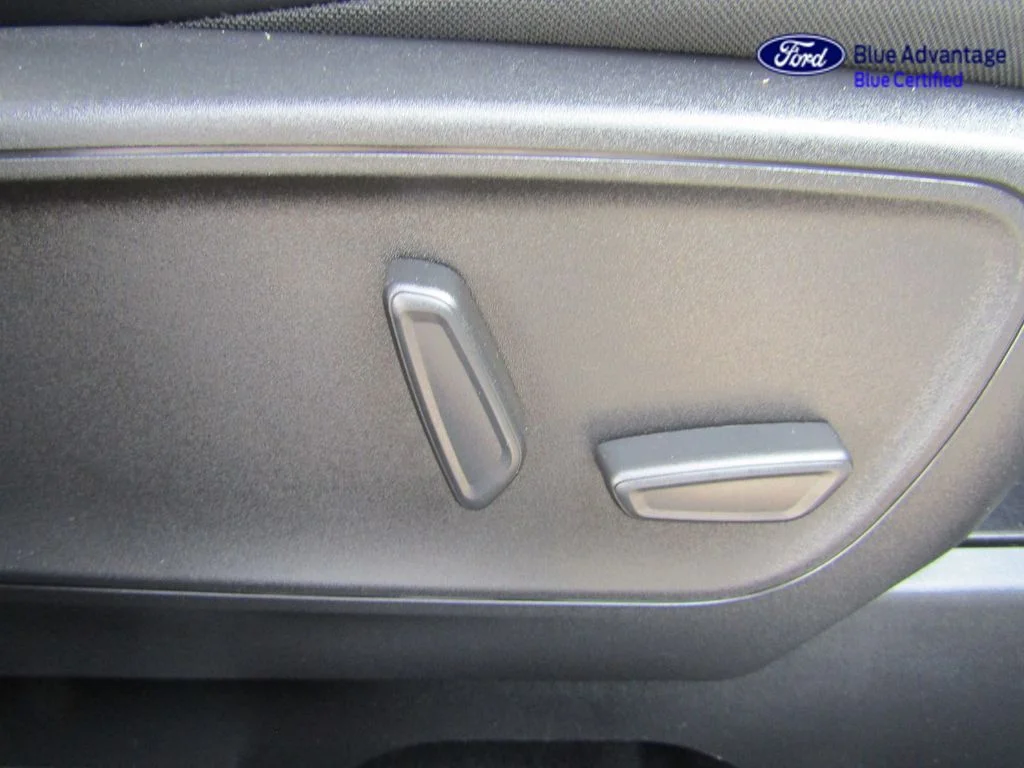 Certified Used 2023 Star White Ford ST-Line Select image 39