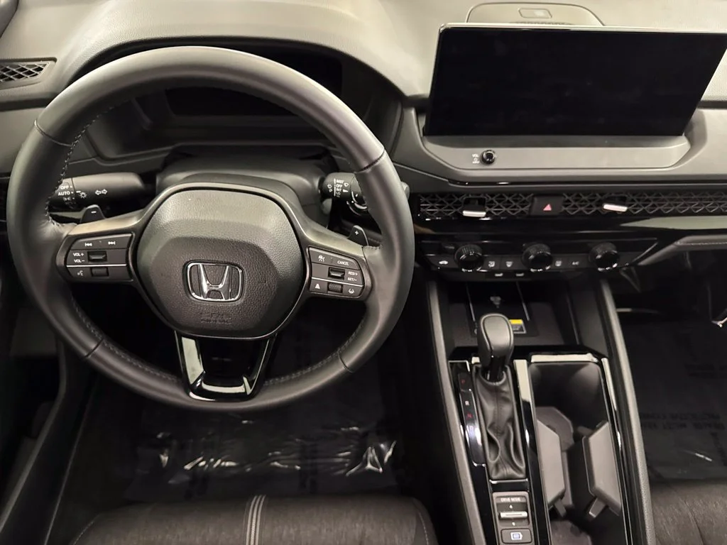 Used 2025 Beige Honda Sport image 25